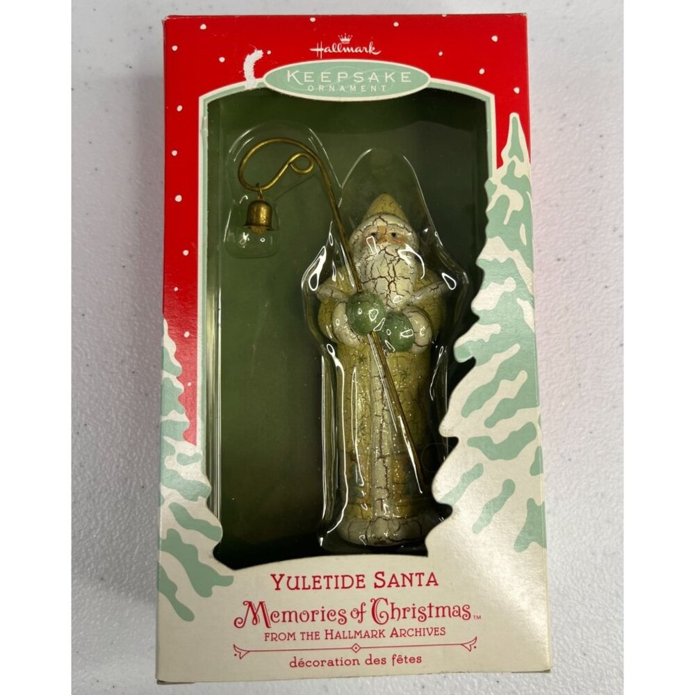 Hallmark Yuletide Santa 2002 Memories of Christmas Chalkware Ornament Postcard